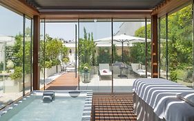 Le Bristol Paris, Oetker Hotels